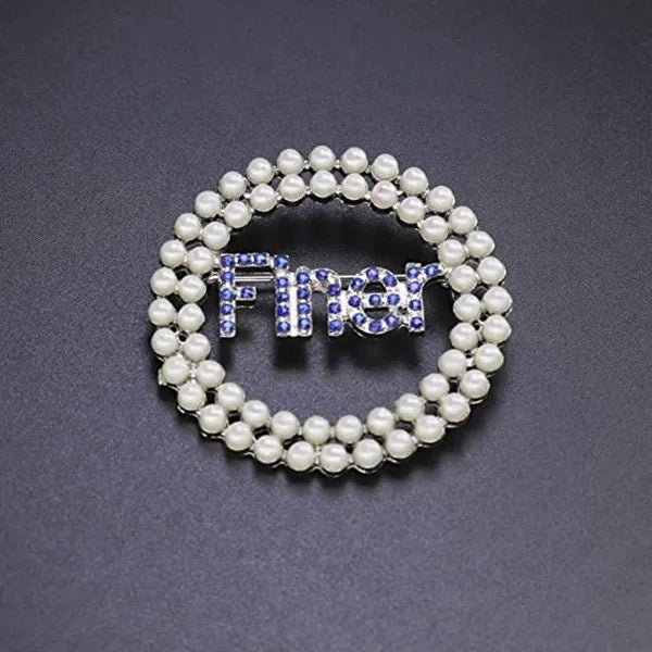 Circle Pearls Pin with FINER